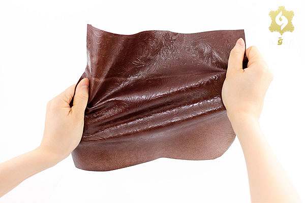 انعطاف پذیری چرم‌