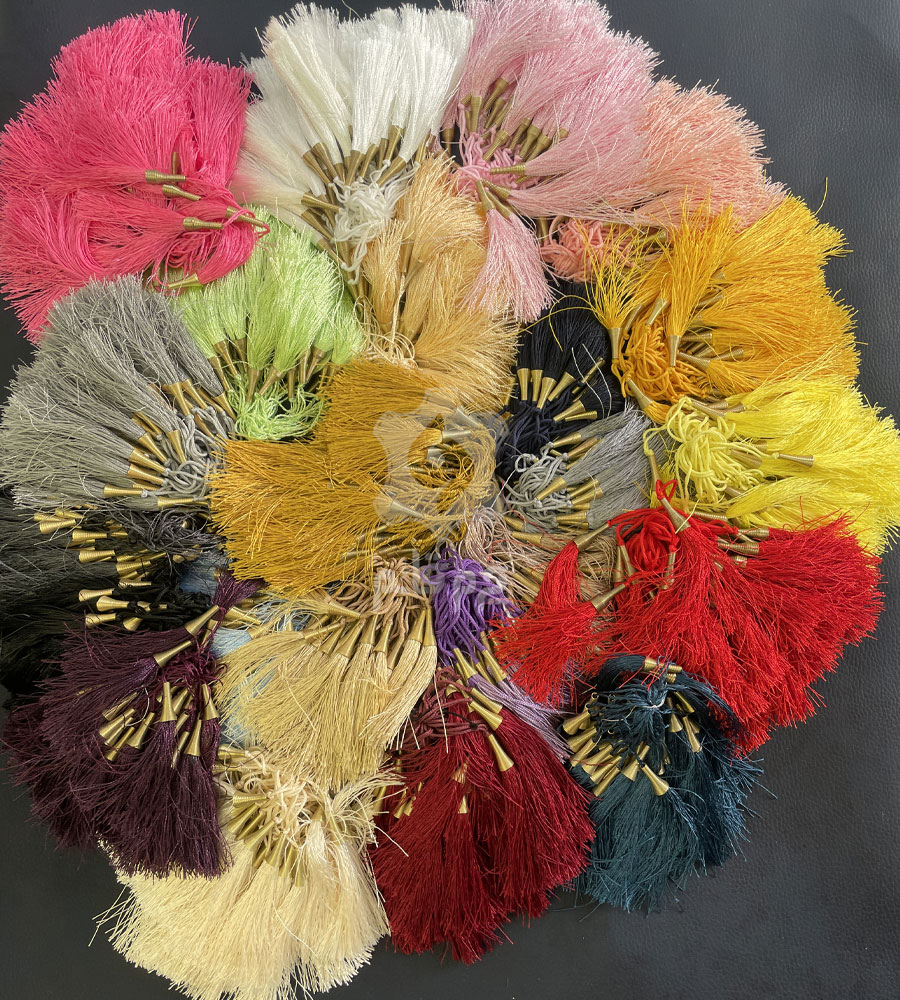 منگوله فلزی