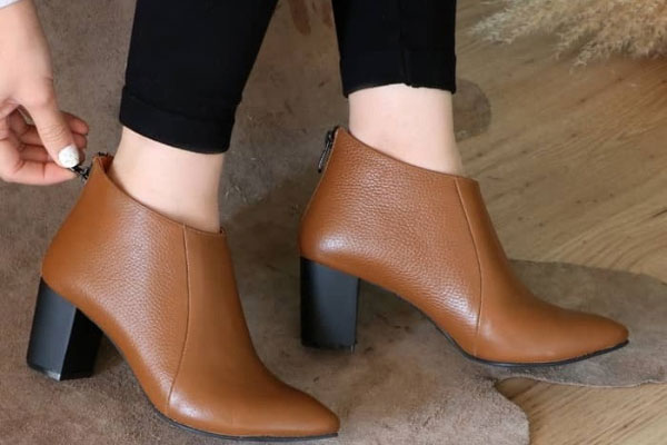 پاشنه کفش چرم