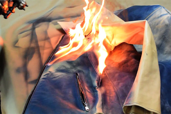 تفاوت بوی چرم طبیعی و مصنوعی سوخته